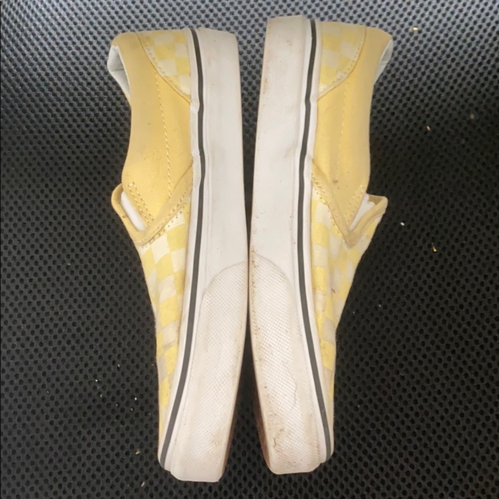Vans - Picture 3 of 5